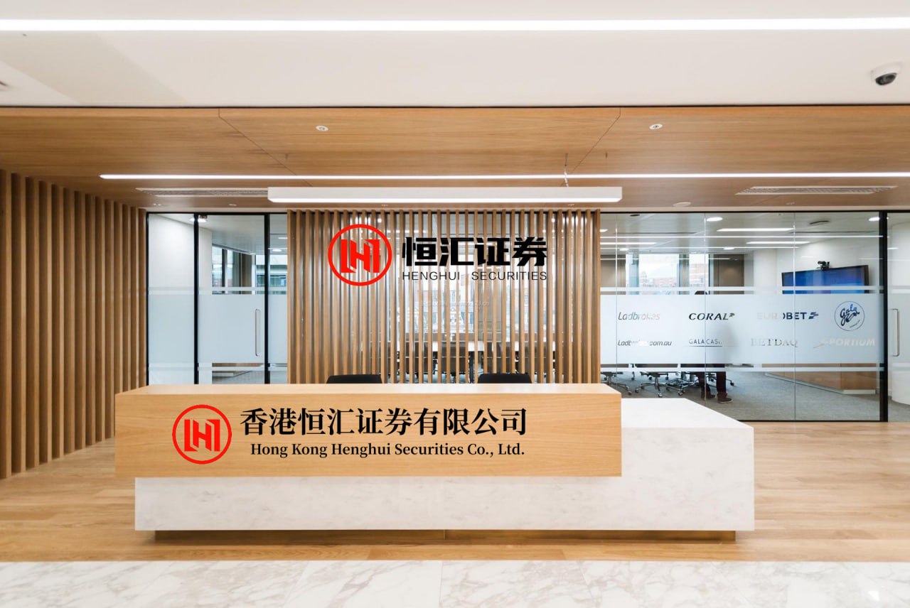 累计参与“合众助学行”活动的爱心